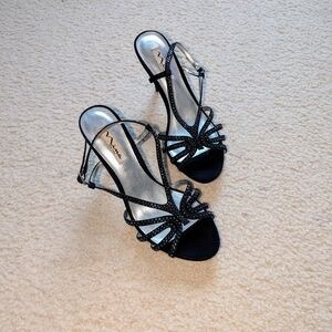 Nina New York Black Heeled Sandals